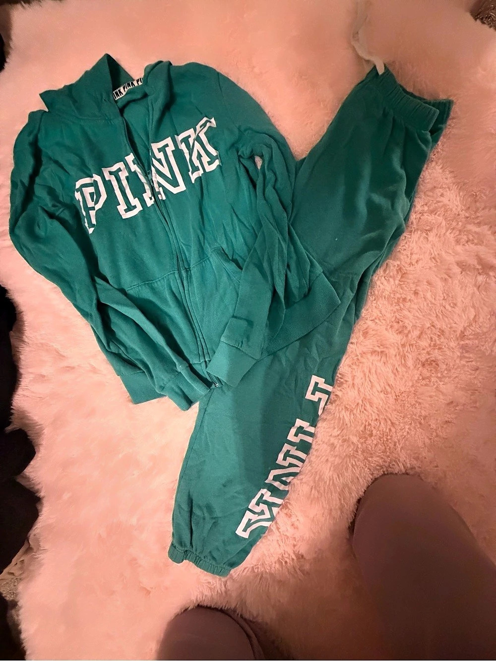 💕Victoria Secret PINK Green Set Size Small